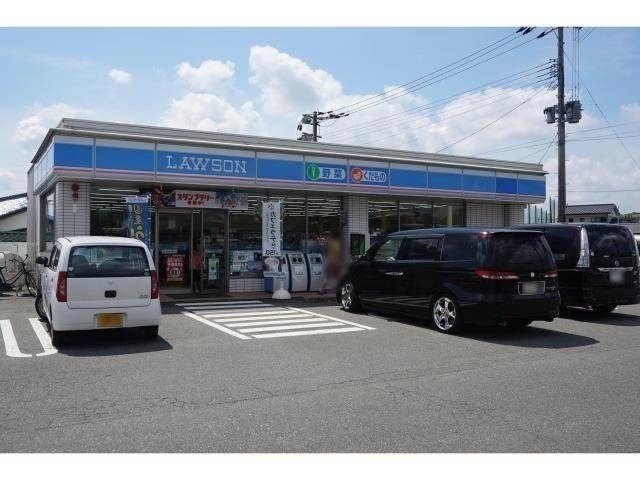 ローソン鳥栖高校前店(コンビニ)まで559m カーサルーチェ