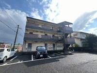 エーティーハイツB