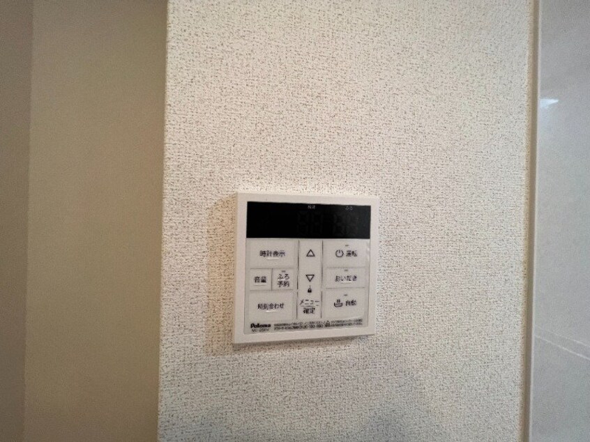  マカニ　レア　C