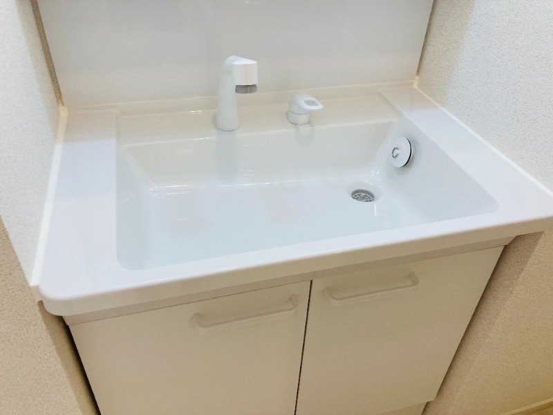  マカニ　レア　B