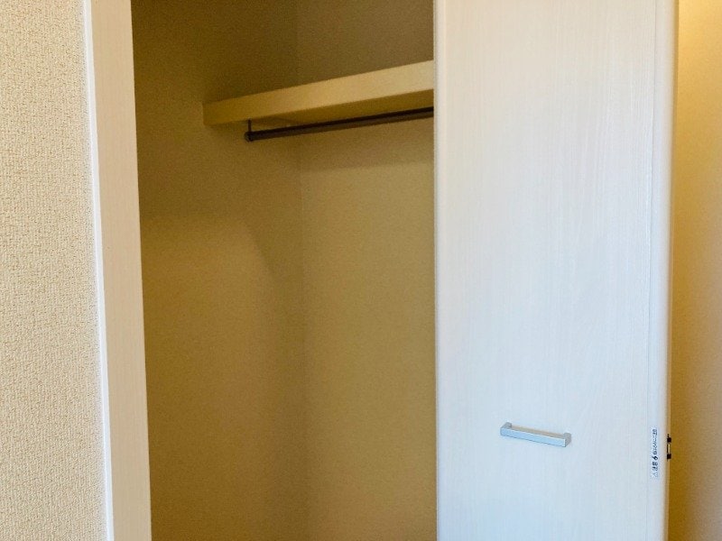  マカニ　レア　B