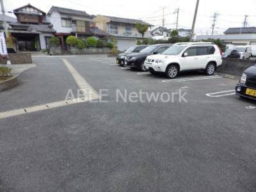 駐車場 グランシャリオ弐番館