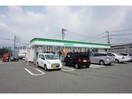 ファミリーマート基山長野店(コンビニ)まで1351m リビングタウン弥生が丘Ｂ棟