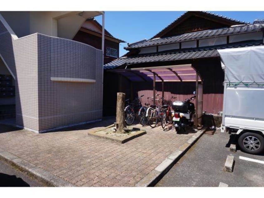 駐輪場 ハートランド21