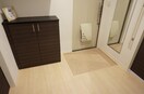  コウジィーコート