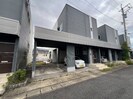 PROUD西島の外観