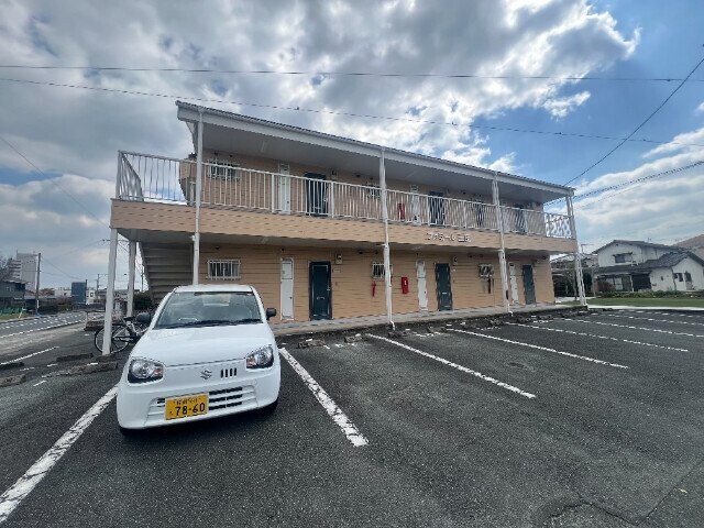  ファミール三臣