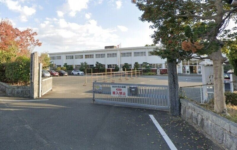 みやき町立北茂安小学校(小学校)まで702m クレールソフィア