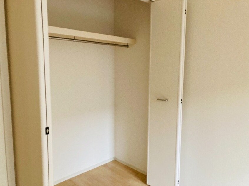  ヴァイオレット上峰