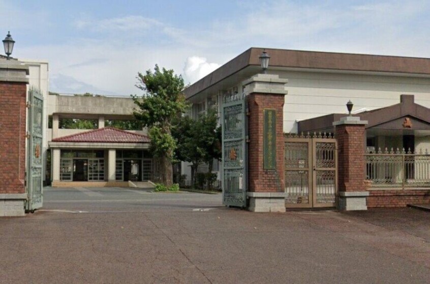 佐賀県立三養基高等学校(高等学校/高等専門学校)まで3387m ヴァイオレット上峰
