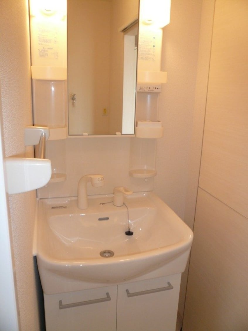  カーサルーチェ