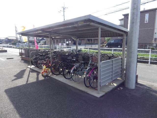 駐輪場 ユーミー旭