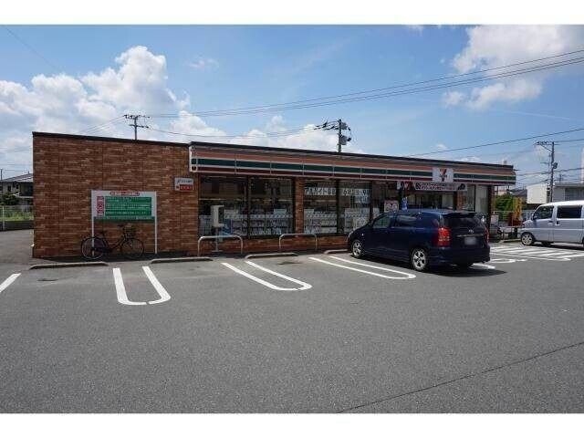 セブンイレブン鳥栖田代大官町店(コンビニ)まで818m ディーバス神辺