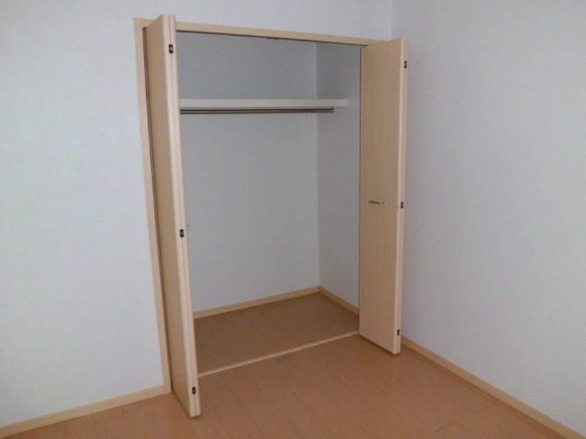  シティーハイツイノウエA