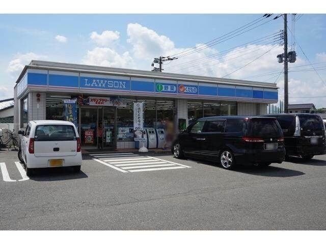 ローソン鳥栖高校前店(コンビニ)まで728m コンフォール川原田Ｃ棟