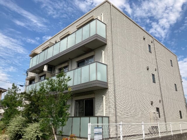  シャーメゾンガーデンズ神辺