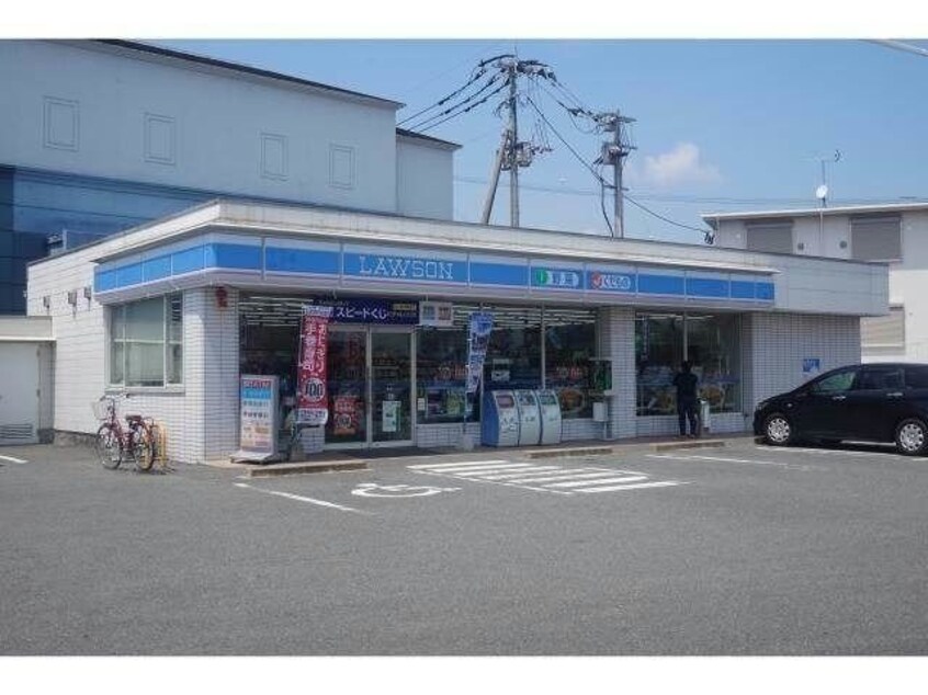 ローソン鳥栖神辺店(コンビニ)まで324m シャーメゾンガーデンズ神辺