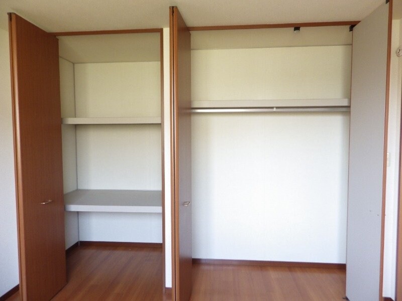  ベルスールＣ・Ｄ棟