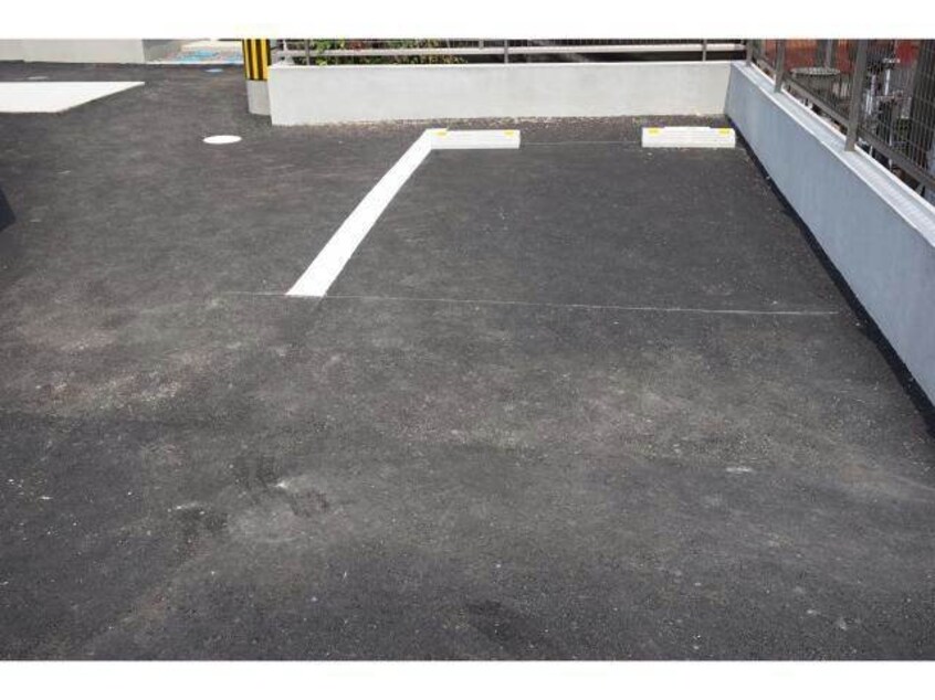 駐車場 CB鳥栖アデリーナ