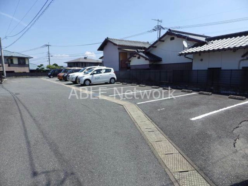 駐車場 ヒメコスム　Ｂ棟