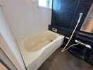  ヴィルヌーブ伍番街　B棟