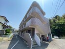 ミューシャの外観