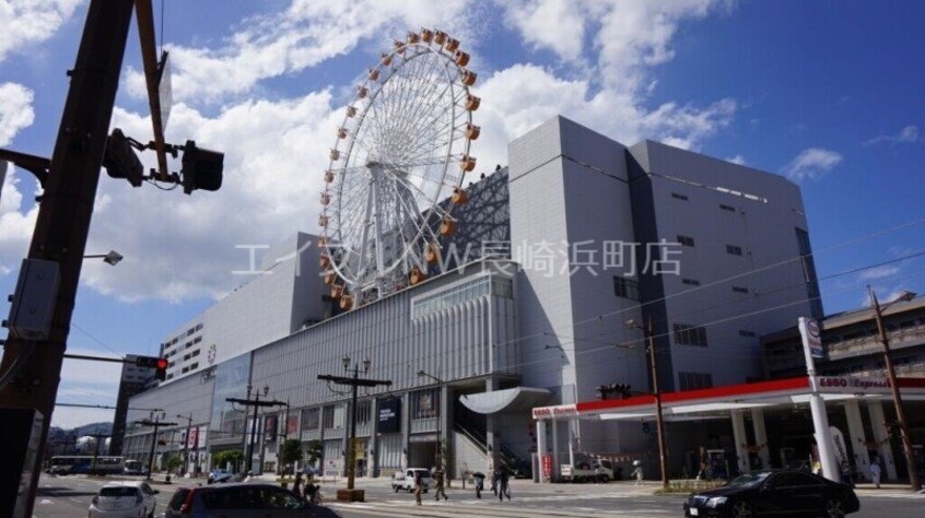 レッドキャベツみらい長崎ココウォーク店(スーパー)まで725m 長崎市電１系統<長崎電気軌道>/茂里町駅 徒歩8分 1階 築34年