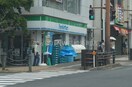 ファミリーマート長崎松山店(コンビニ)まで366m サンロージュ平和町