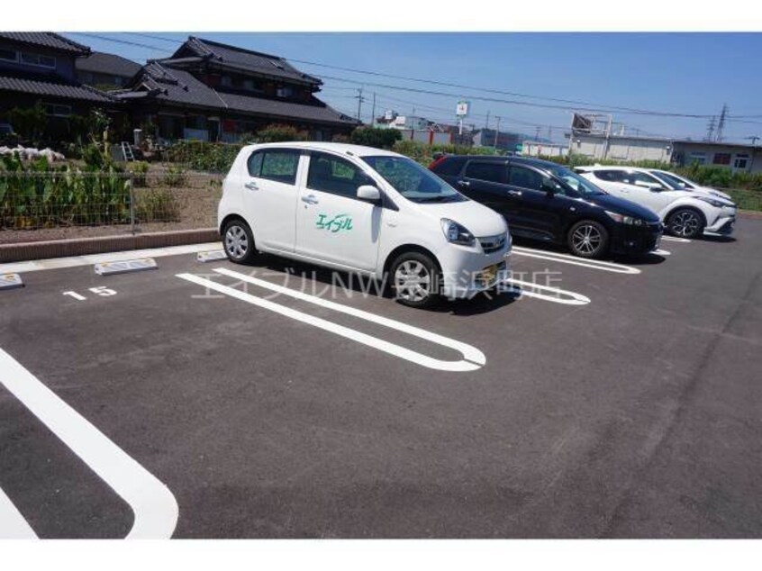 駐車場 グランドソレイユ川内