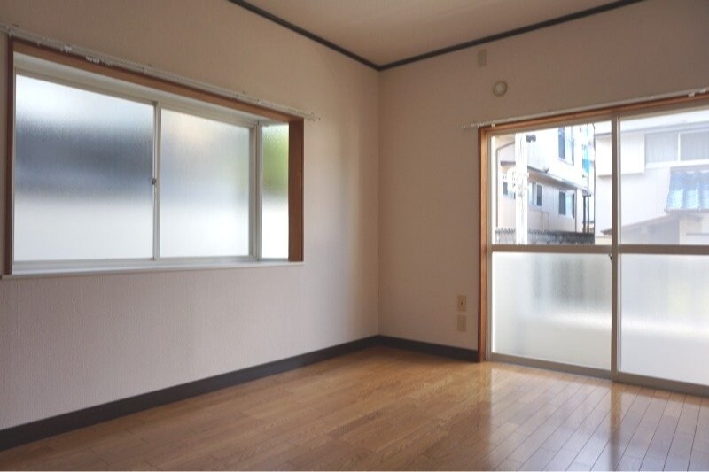  長崎市電１系統<長崎電気軌道>/若葉町駅 徒歩23分 1階 築34年