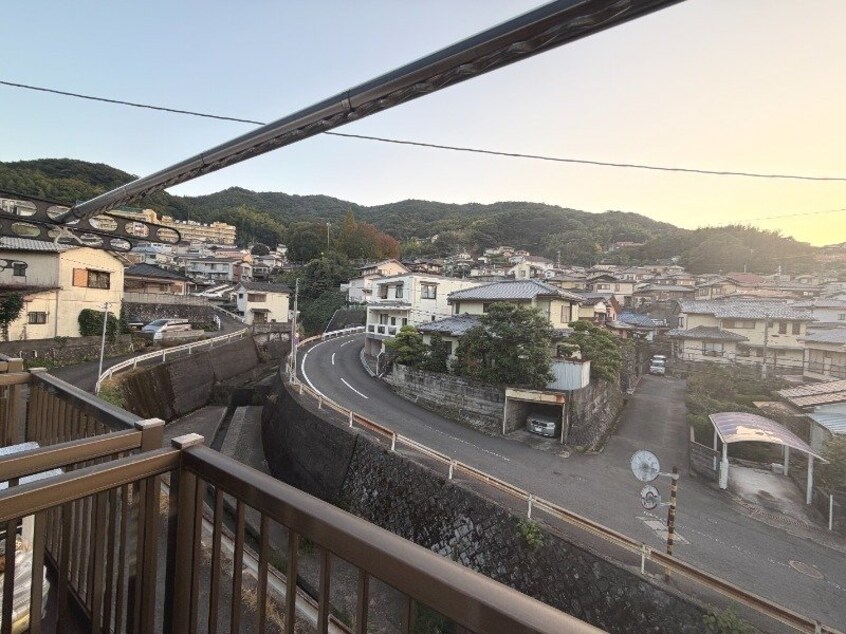  サンパール三原 Ａ棟