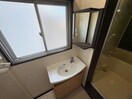  アンダーロック宝町