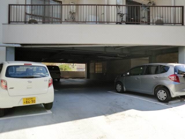 駐車場 長崎市電１系統<長崎電気軌道>/岩屋橋駅 徒歩14分 4階 築35年