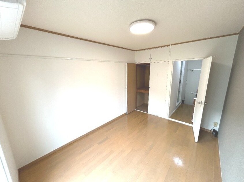  アリエッタ岩見