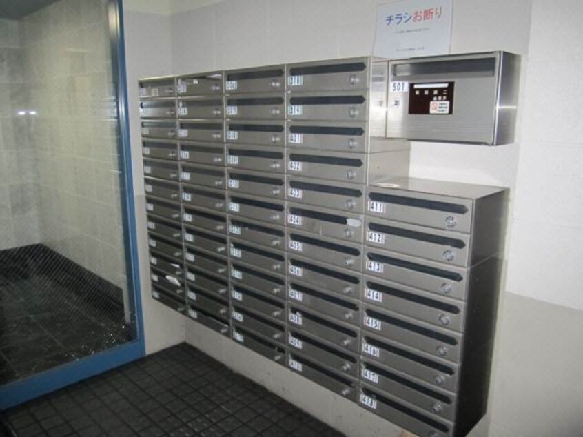 エントランス部分 ザ・シーズンズ