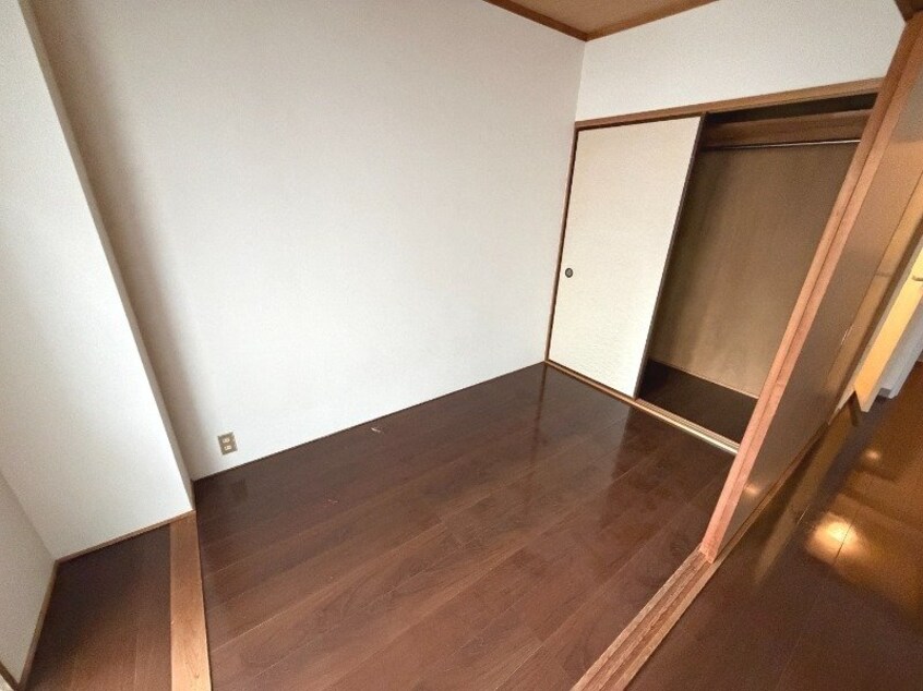  長崎市電１系統<長崎電気軌道>/昭和町通駅 徒歩3分 3階 築39年