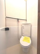  葉山ビル