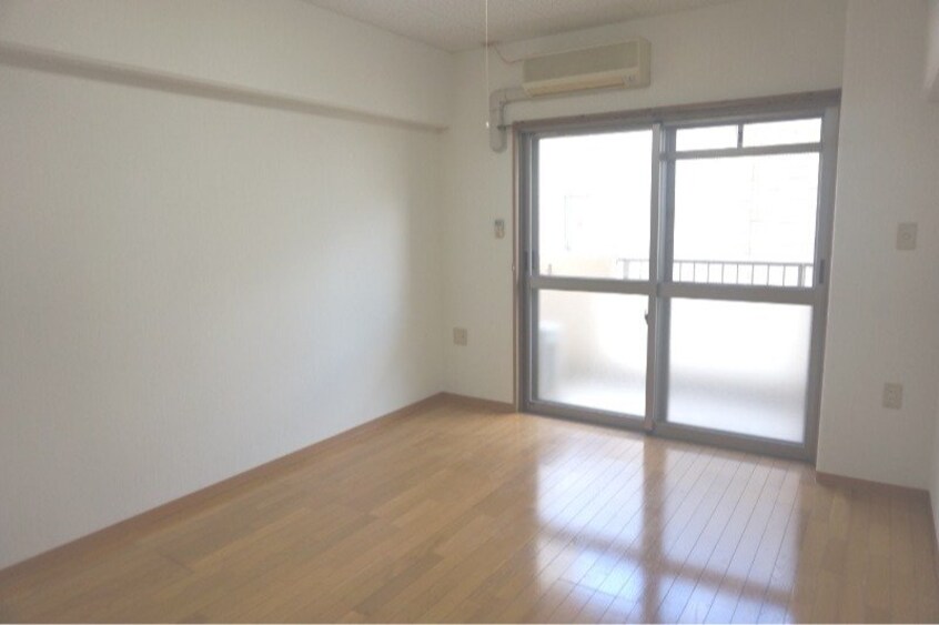 ※別号室写真 サンロイヤルⅠ