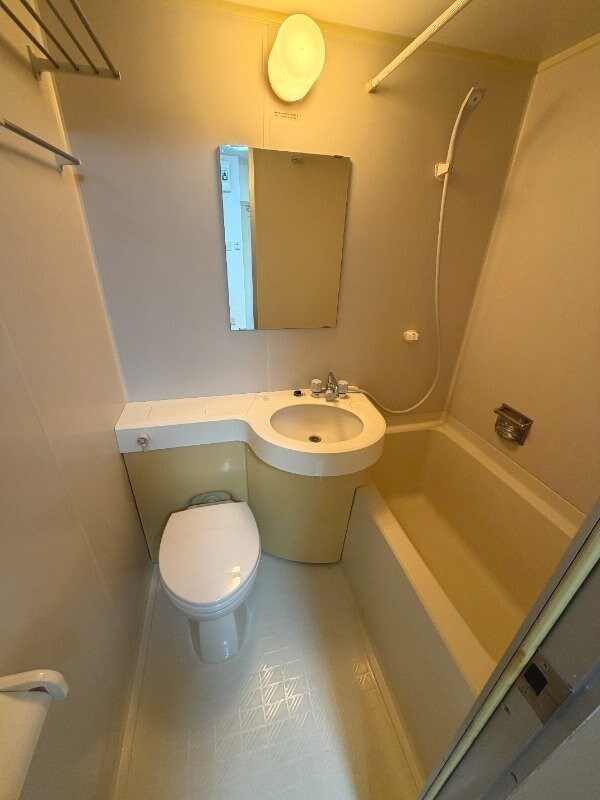  パークアベニュービル