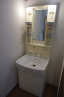  長崎市電１系統<長崎電気軌道>/浦上車庫駅 徒歩16分 2階 築23年