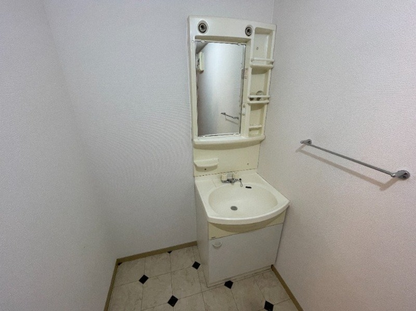 ※別号室参考写真 セジュール鳴見ヶ丘