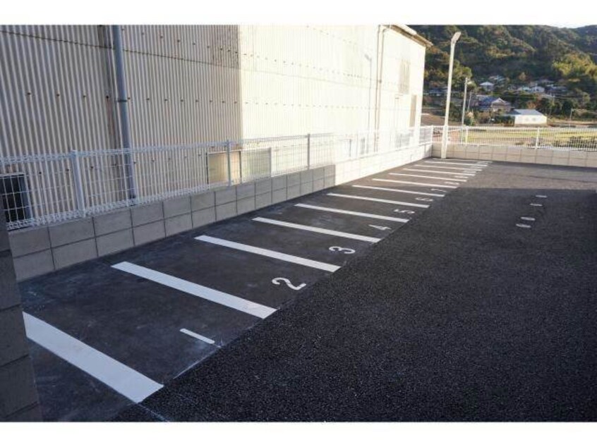 駐輪場 Residence古賀