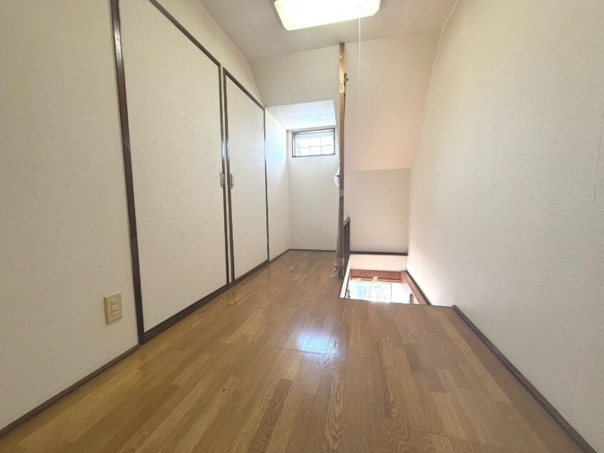  愛萬美ハイツⅡ