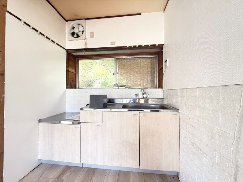 ※リフォーム中の写真です。 稲田町戸建て