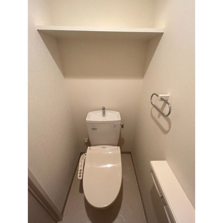 ※写真は別号室になります。 メルヴェーユ・F