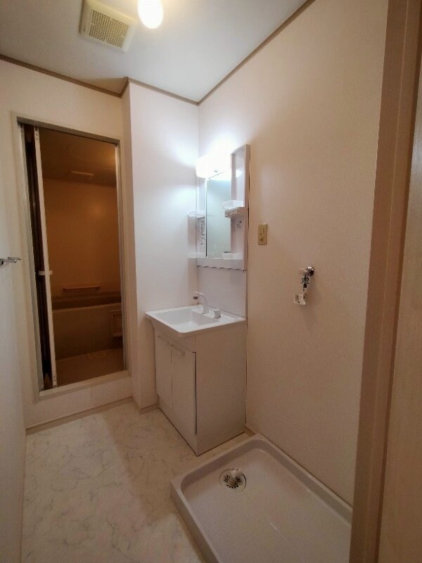 ※別号室の写真になります。 セジュールHAMA　A