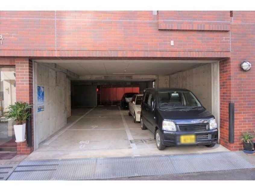 駐車場 アメニティープレイス小柳