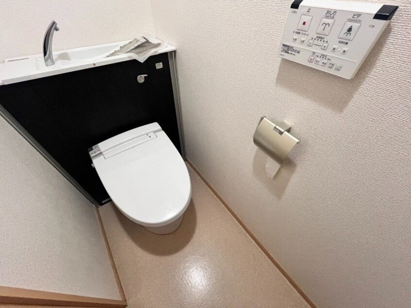  アプローズ宝栄