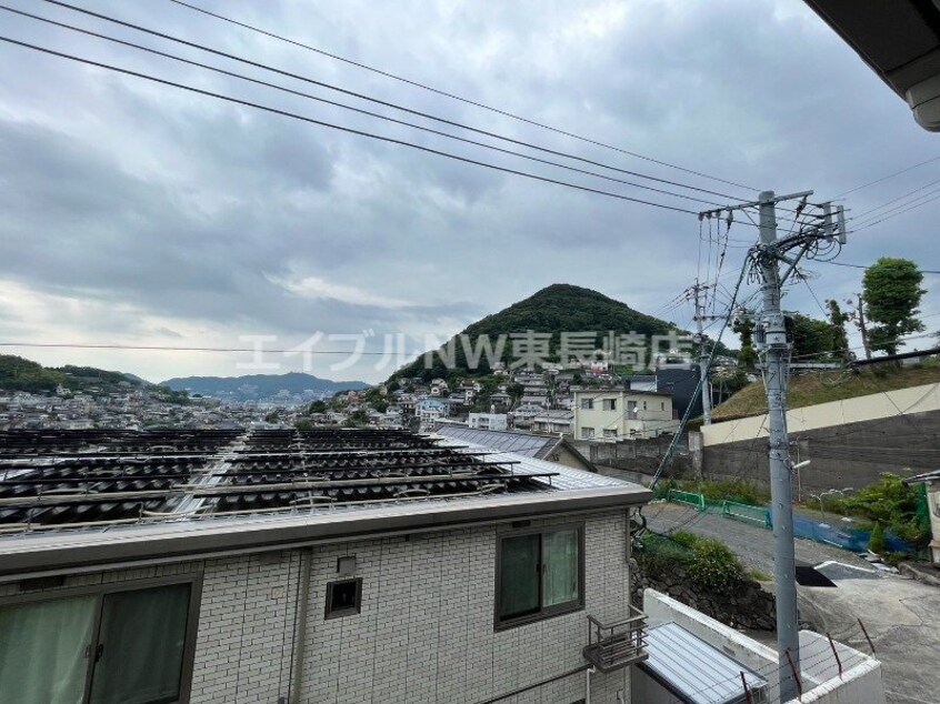  長崎市電１系統<長崎電気軌道>/崇福寺駅 バス5分長崎バス・愛宕町下車:停歩3分 1階 築18年