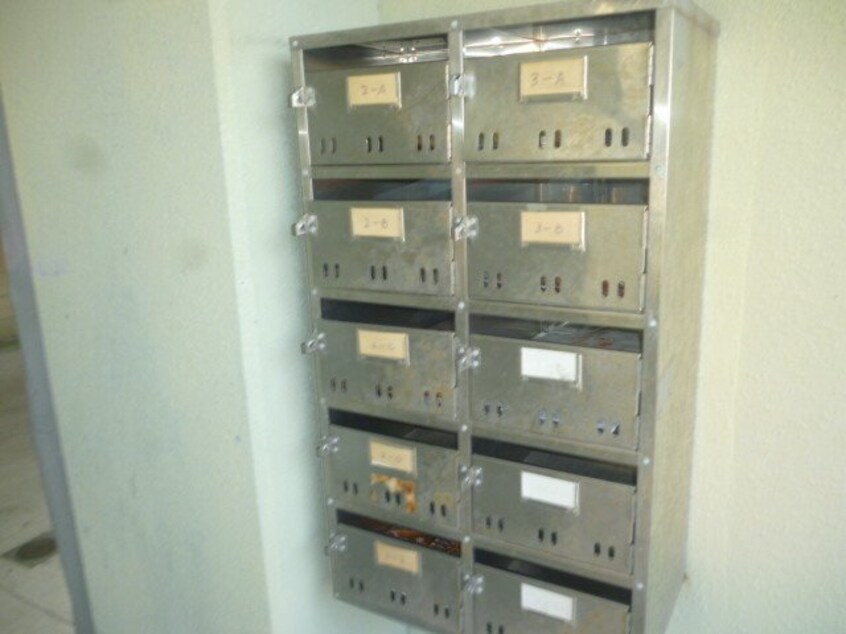 集合郵便受け 長崎市電１系統<長崎電気軌道>/崇福寺駅 徒歩5分 2階 築31年